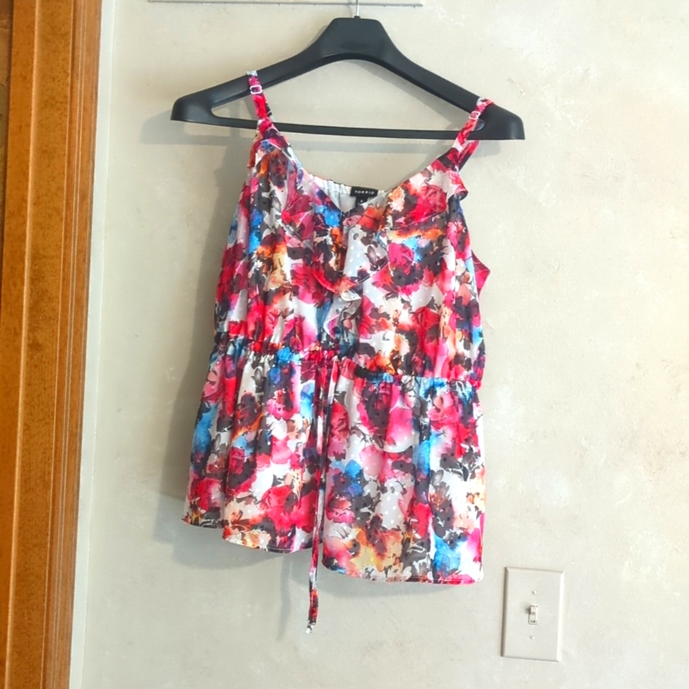 Floral print torrid blouse size 0